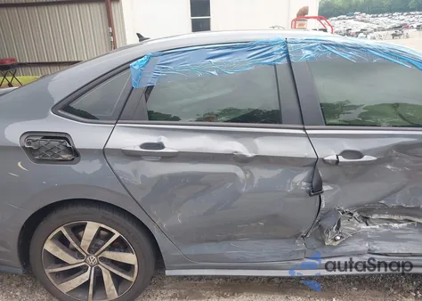 2019 Volkswagen Jetta Gli 2.0T 35Th Anniversary Edition/2.0T Autobahn/2.0T S from USA, damaged, VIN 3VW6T7BU2KM235197